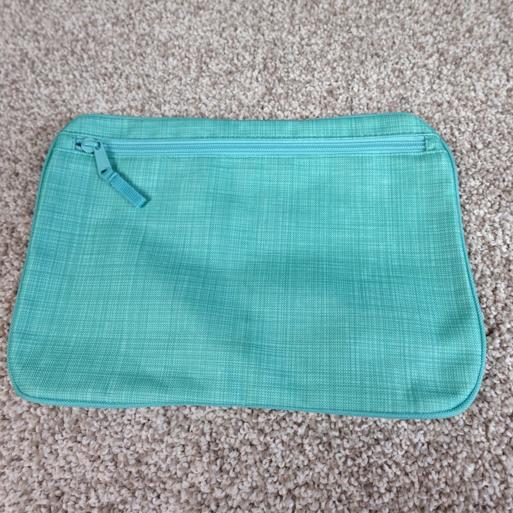 Thirty-One Turquoise Crosshatch Zipper Pouch Organizer with Snap Tabs